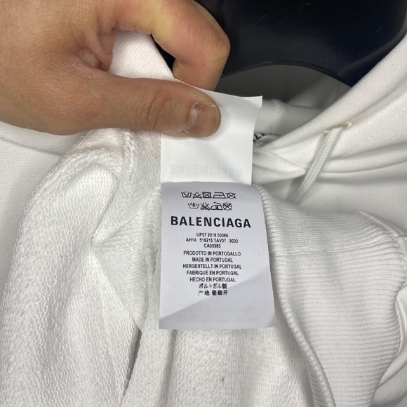 Balenciaga Archetype Back Logo White Pullover Hoodie - Picture 5 of 9